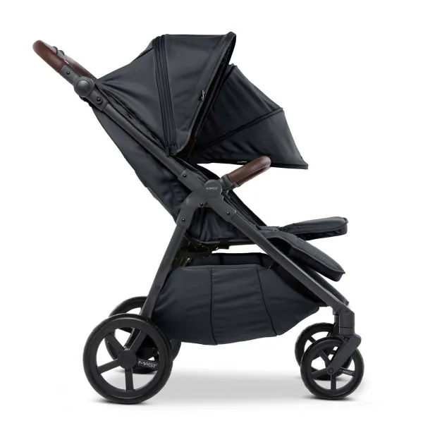 Mast M.Twin x – Zwillingssportwagen mit verstellbarem Schiebegriff und LW Wheels in Dark Grey – Ansicht 1