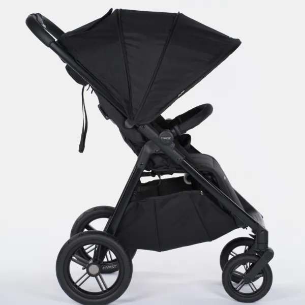 MAST Swiss Design M.4 mini Sportwagen mit High Performance Wheels in Onyx – Ansicht 1