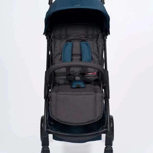 MAST Swiss Design M2 in Marine – Ansicht 1
