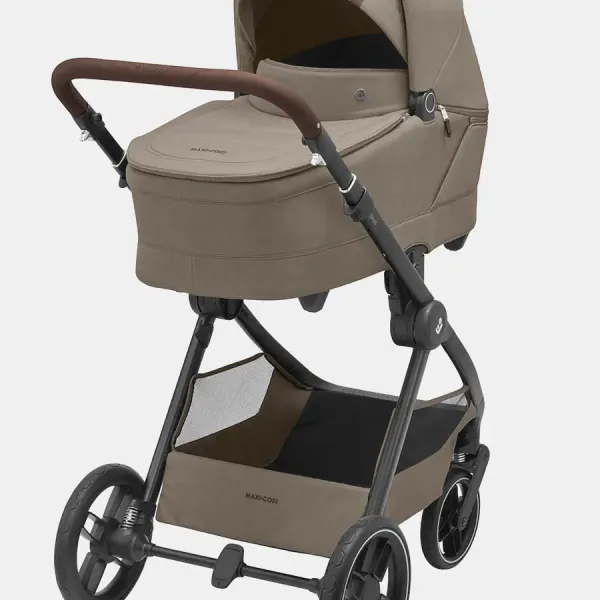 Maxi-Cosi Oxford Plus – Kombi-Kinderwagen – Set 2 in 1 – mit. Sportsitz und Babywanne – Twillic in Truffle – Ansicht 1