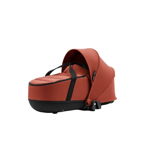 Stokke YOYO5 Liegewanne – für eine geschützte Liegefläche unterwegs in berry – Ansicht 1