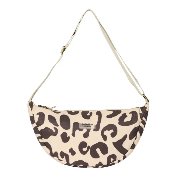 Studio Noos Bauchtasche – für griffbereite Kleinigkeiten unterwegs in Puffy holy cow – Ansicht 1