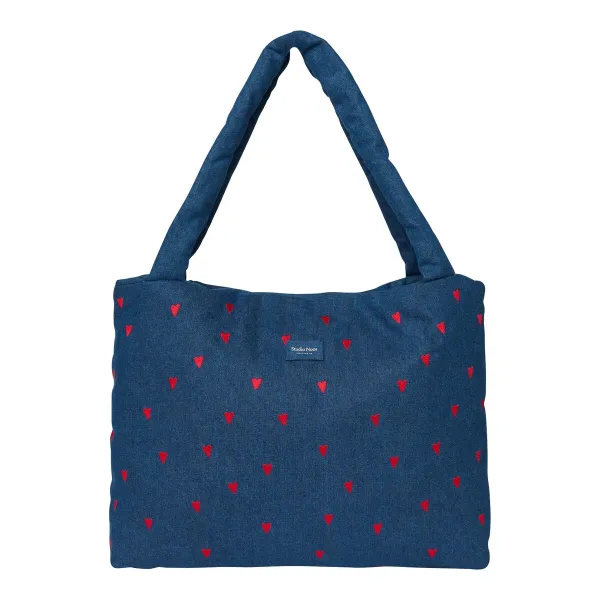 Studio Noos Mom Bag – für wichtigen Stauraum im Familienalltag in Denim rote Herzen – Ansicht 1